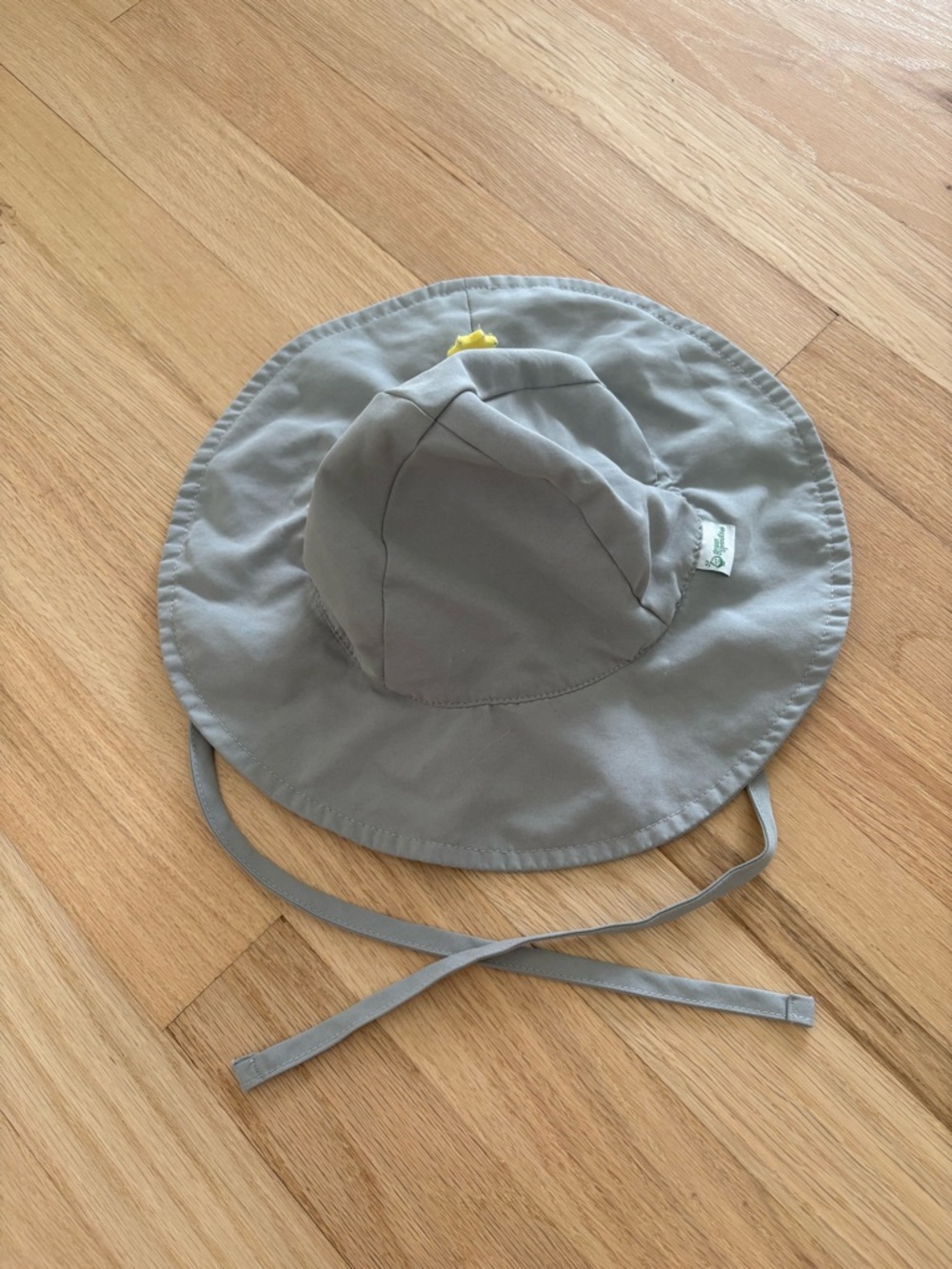Green Sprouts Grey Baby Brim Hat